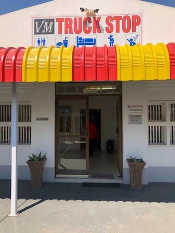 Vm Truck Stop - Shell Hotel Estcourt Zewnętrze zdjęcie