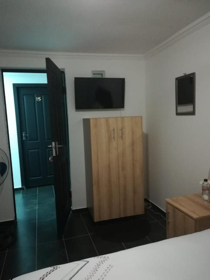 Vm Truck Stop - Shell Hotel Estcourt Zewnętrze zdjęcie
